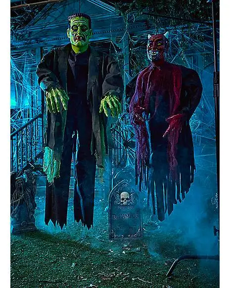 Spirit Halloween 4 Ft Light-Up Hanging Vintage Monster Decoration 7 Spirit Halloween 4 Ft Light-Up Hanging Vintage Monster Decoration - Image 5